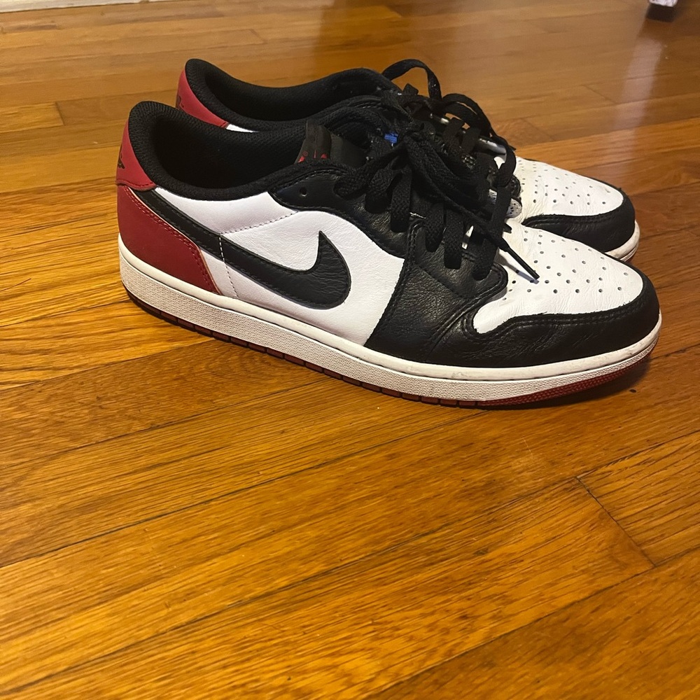 Jordan 1 Low OG Bred Black Toe Size 10